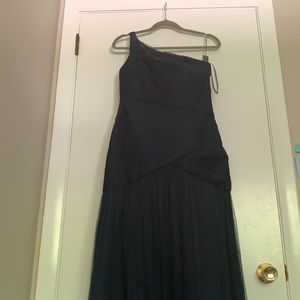Vera Wang Formal Dress